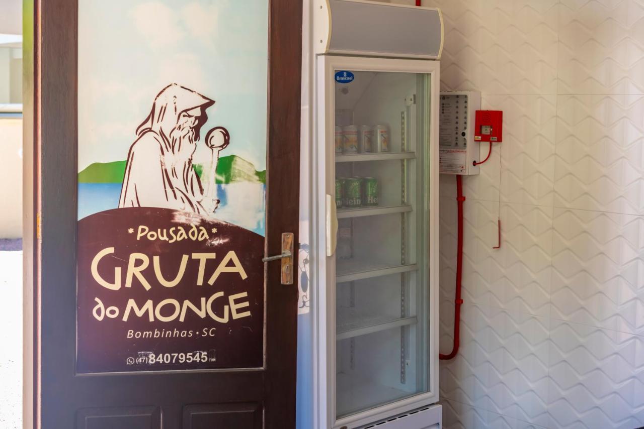 בומבינאס Pousada Gruta מראה חיצוני תמונה